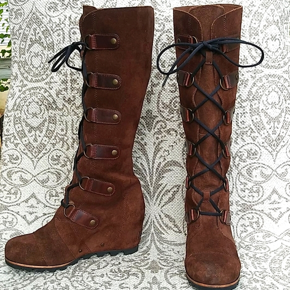Sorel Shoes - Sorel Joan of Arctic Lace up Knee Hi Suede Boots